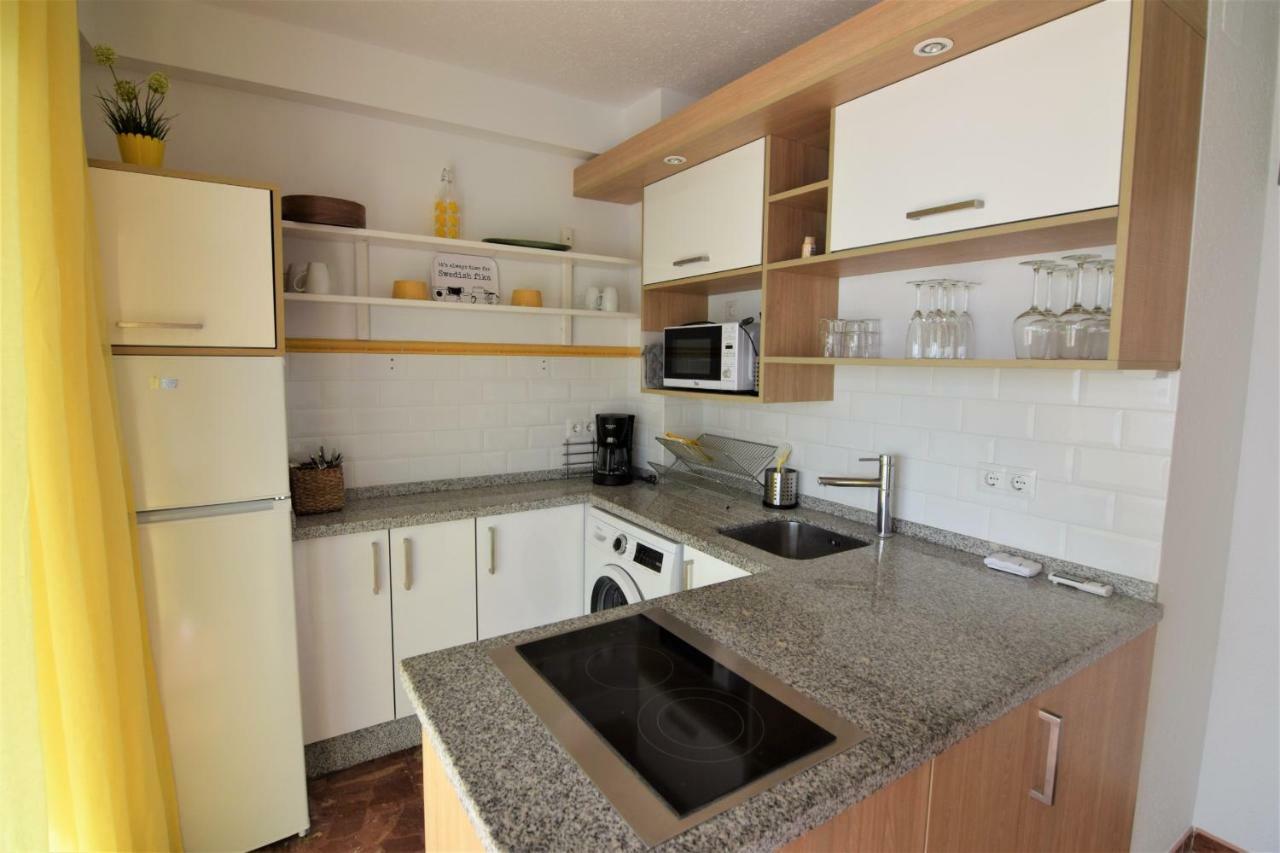Casa Cava, C Merida 7 เนร์คา ภายนอก รูปภาพ